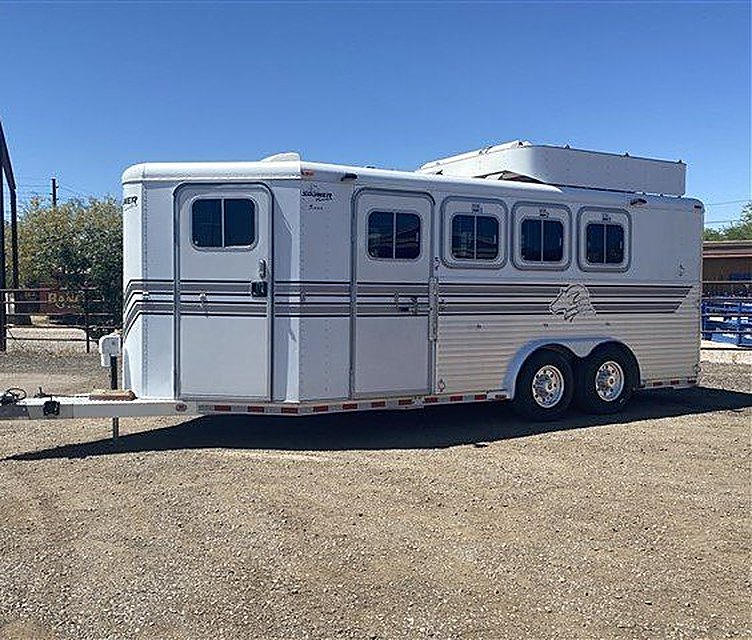 Pre-Owned 2000 Sooner 4 Horse Bumper Pull SUPER CLEAN
