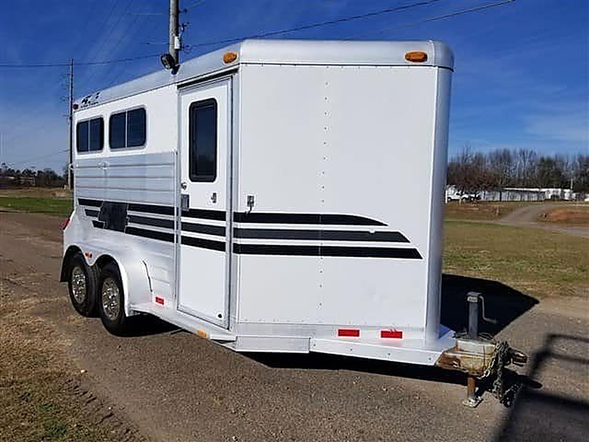 Pre-Owned 2001 4 Star 2 Horse Bumper Pull Slant Load