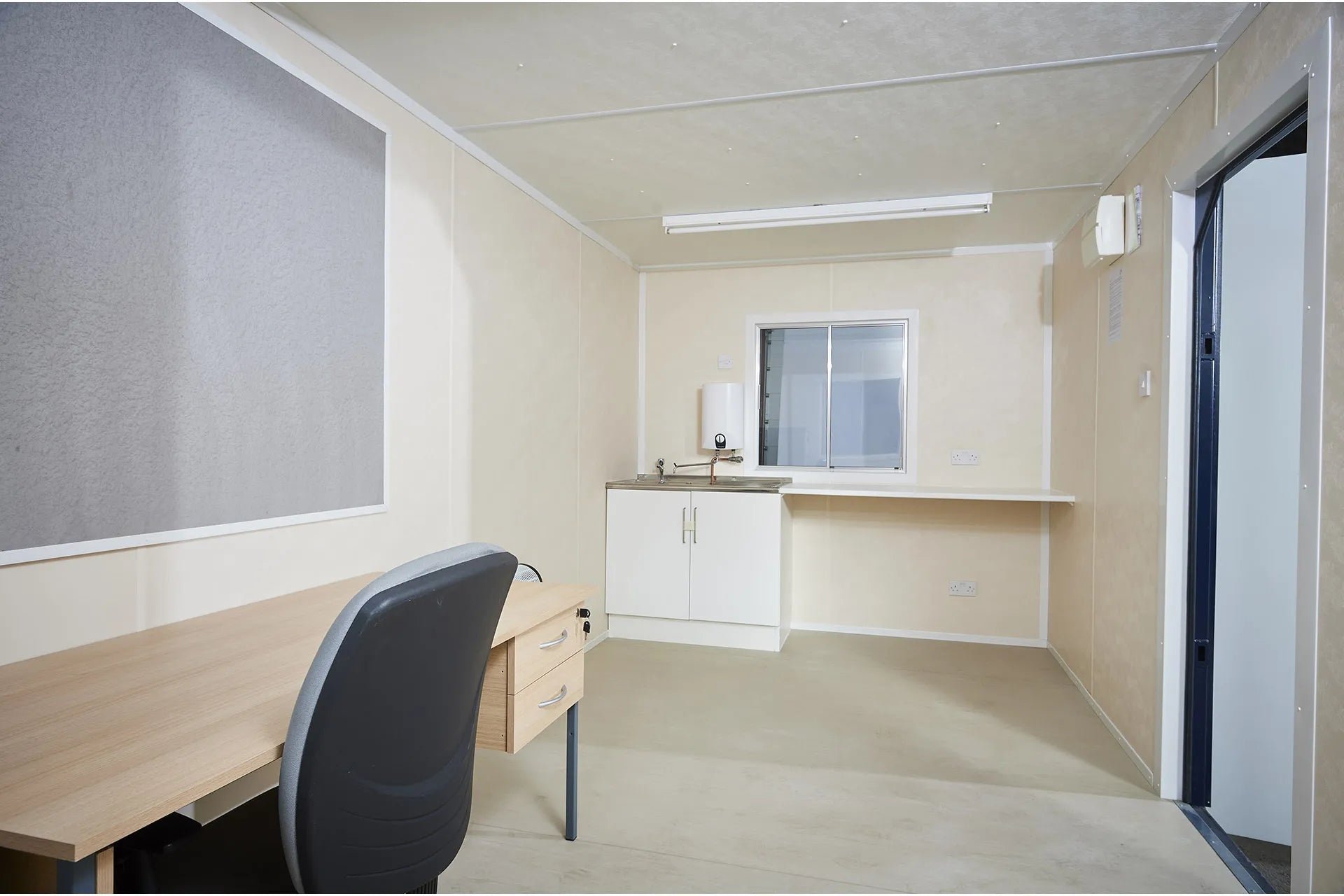 20Ft x 8Ft Steel Office/Canteen Cabin