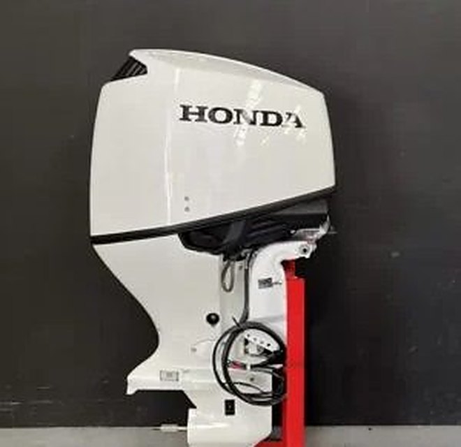 Pre-Owned Honda 150 hp EFI Outboard Motor