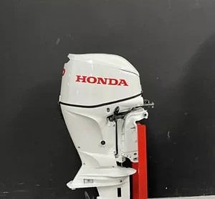 Pre-Owned Honda 60 hp EFI ’23 Outboard Engine