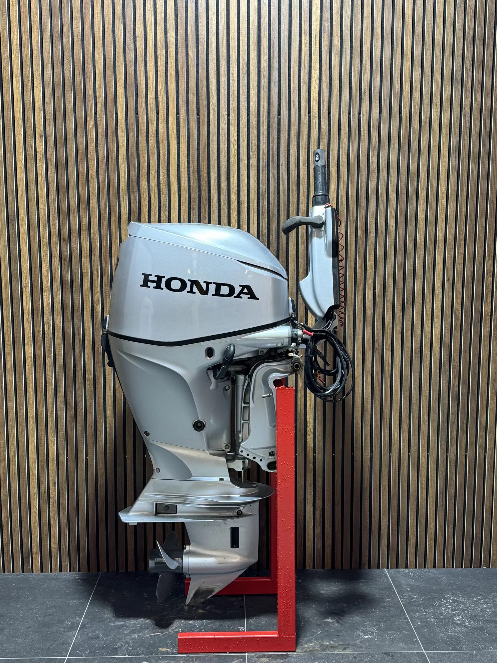 Pre-Owned Honda 60 HP EFI outboard engine