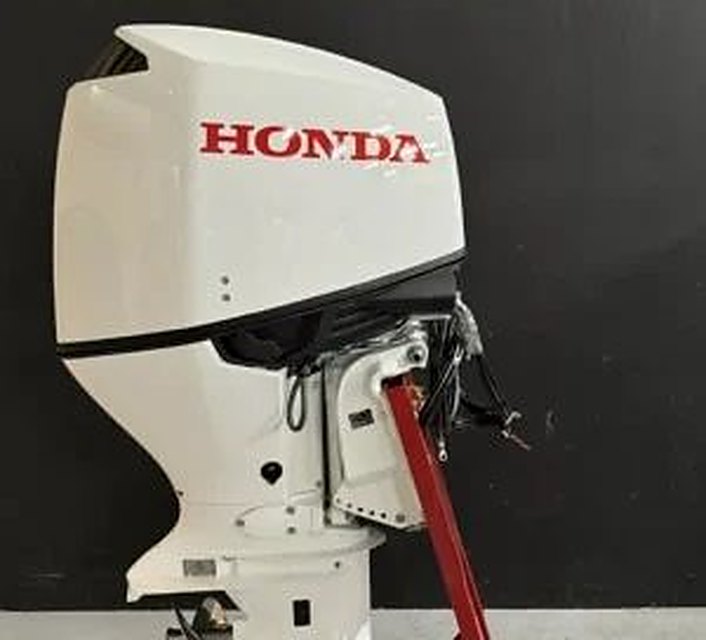 Pre-Owned Honda BF150 LRU Outboard Engine