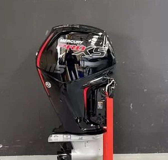 Pre-Owned Mercury 115 HP EFI Pro XS Outboard Motor
