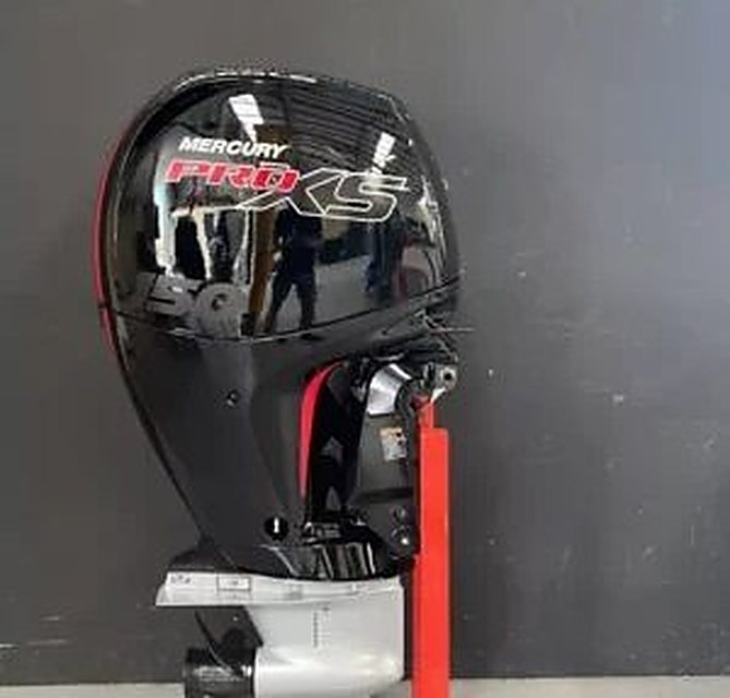 Pre-Owned Mercury 150 HP EFI Pro XS Outboard Motor