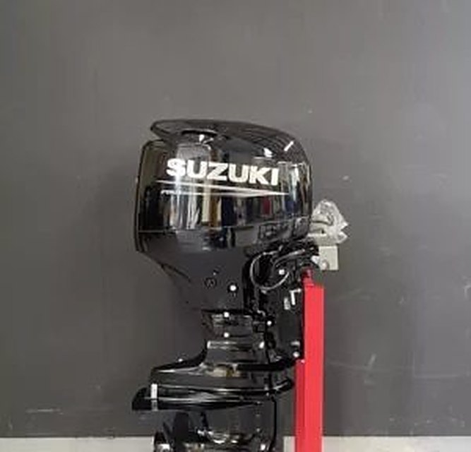 Pre-Owned Suzuki 60 HP EFI Boat Motor