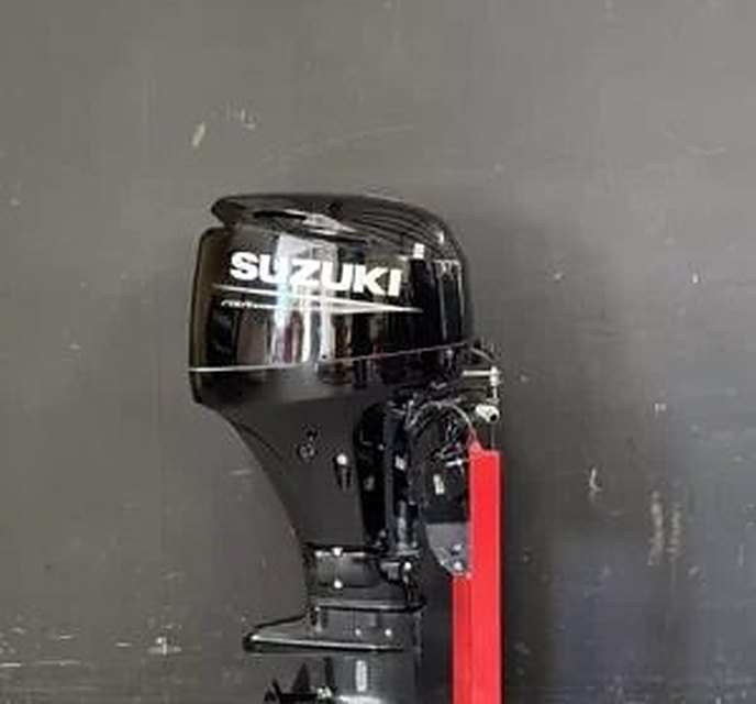 Pre-Owned Suzuki 60 PS EFI ’17 Outboard Motor