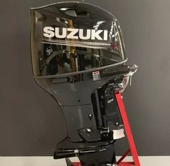 Pre-Owned Suzuki DF175 APX ´20 Outboard Motor